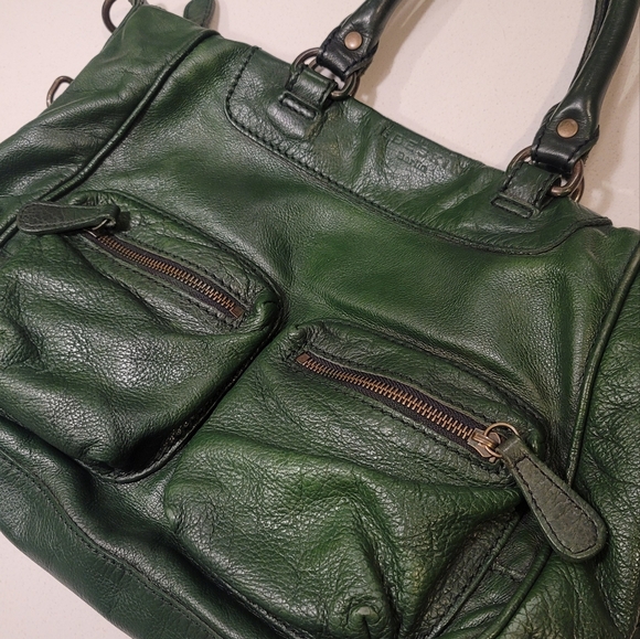Liebeskind green crossbody leather bag - Picture 4 of 9